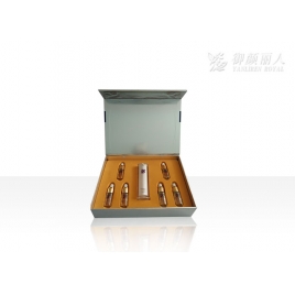 美白修復(fù)經(jīng)典套裝