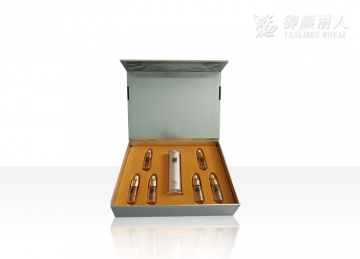 美白修復(fù)經(jīng)典套裝